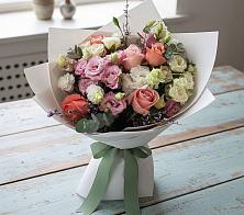 Букет цветов из:  Розы, Лизиантусы и Гвоздики #REPLACE_PRED# Клишино