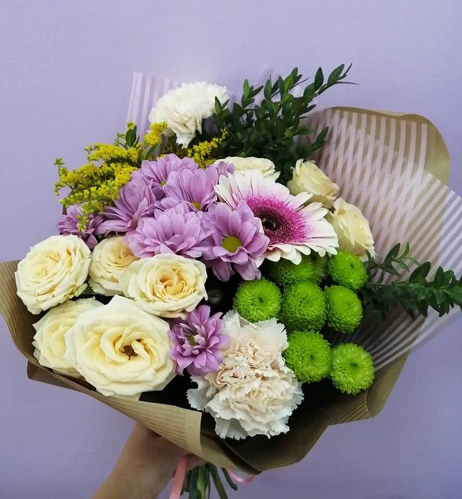 Букет цветов из: Хризантемы, Розы, Гвоздики и Герберы в Клишино